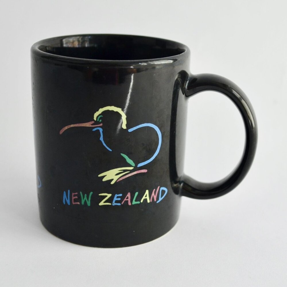 New Zealand Black Multicolor Kiwi Bird Vintage Coffee Mug